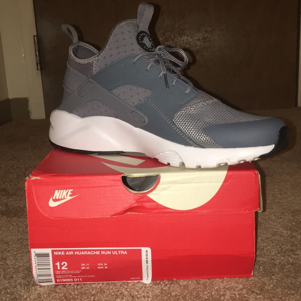 Nike Huarache Run Ultra Shoes
